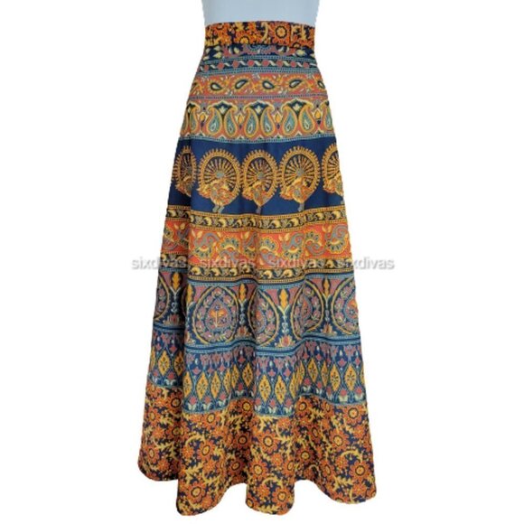 Cotton Wraparound Skirt in a Dark Blue Peacock and Paisley Motif One Size  - New - Picture 1 of 13